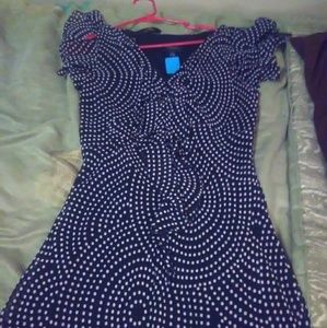 Dress with fringed front blk& wht polka dots
